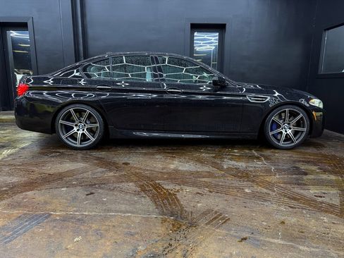 Used 2014 BMW M5 image 10