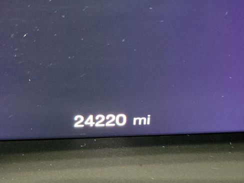 Used 2024 Alfa Romeo Stelvio Ti image 5