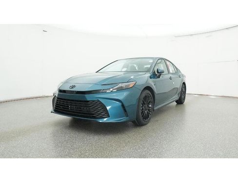 New 2026 Toyota Camry LE image 33