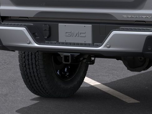 New 2026 GMC Canyon Denali AWD/4WD image 14