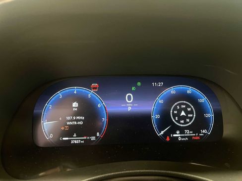 Used 2023 Toyota Highlander Platinum image 22