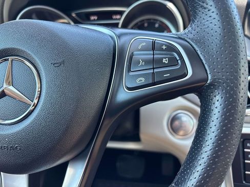 Used 2019 Mercedes-Benz GLA 250 4MATIC image 21