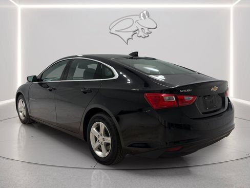 Used 2024 Chevrolet Malibu LT FWD image 3