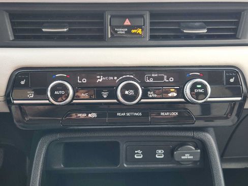 Used 2026 Honda Pilot EX-L image 17