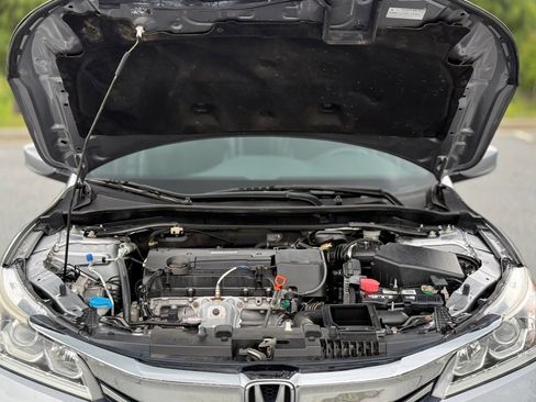 Used 2016 Honda Accord Sport image 47