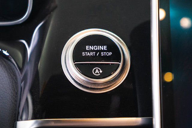 Certified 2023 Mercedes-Benz S 500 4MATIC image 26
