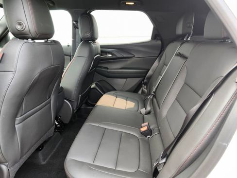 Used 2026 Chevrolet TrailBlazer RS w/ Convenience Package FWD image 14