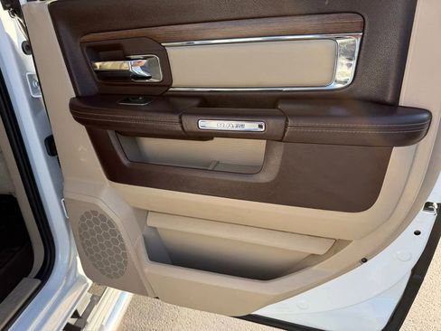 Used 2015 RAM 1500 Laramie AWD/4WD image 24
