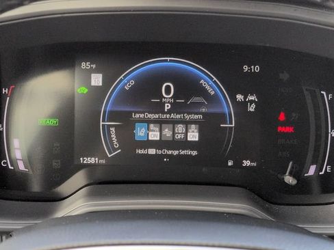 Certified 2026 Toyota Corolla SE FWD image 24