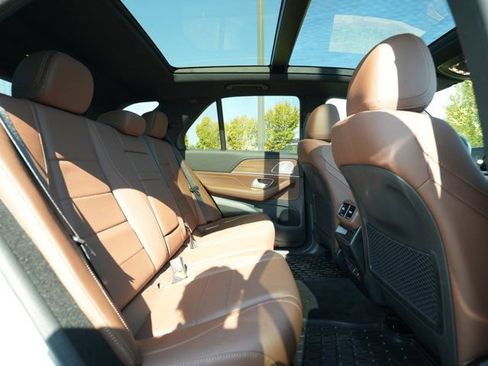 Certified 2025 Mercedes-Benz GLE 350 4MATIC image 33