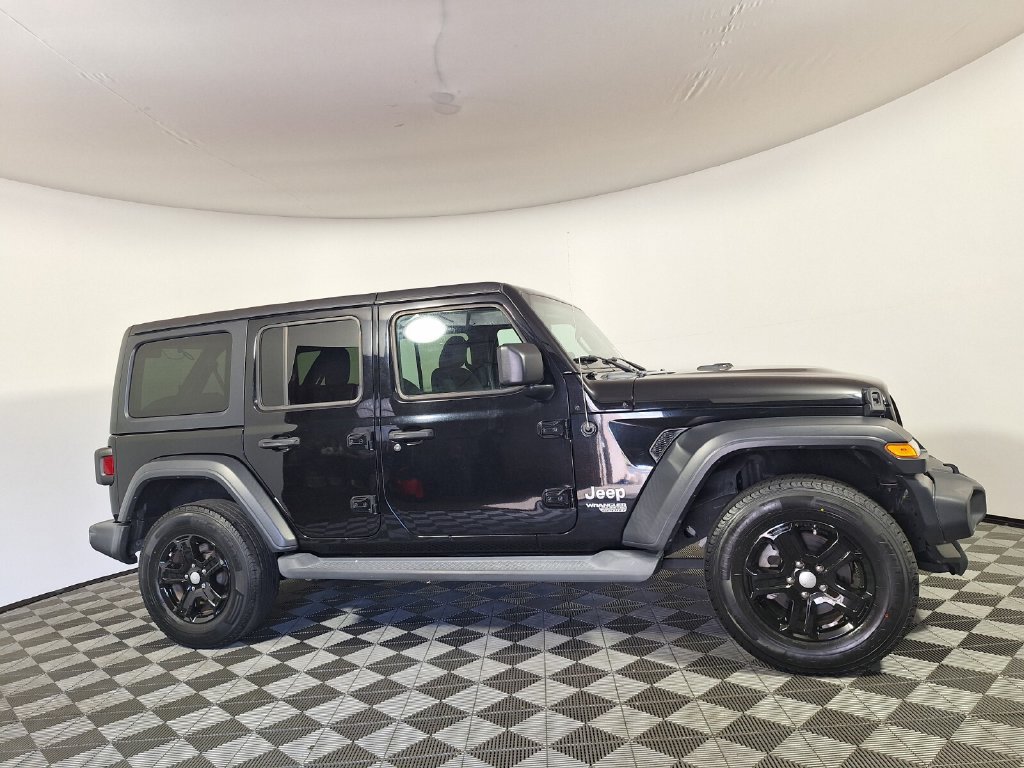 Used 2020 Jeep Wrangler Unlimited Sport S AWD/4WD image 4