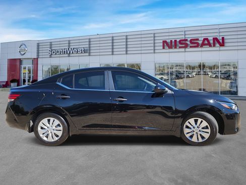 New 2025 Nissan Sentra S image 5