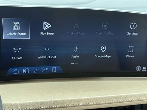 Used 2024 Cadillac XT4 Premium Luxury image 18