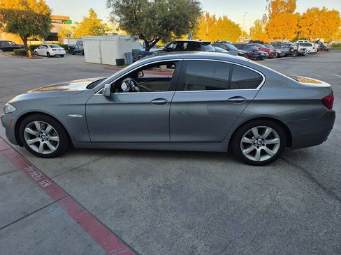 Used 2012 BMW 550i Sedan RWD image 2