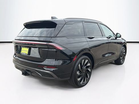 New 2026 Lincoln Nautilus Reserve w/ Jet Appearance Package AWD/4WD image 5