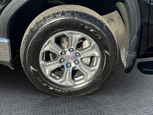 Used 2021 GMC Sierra 1500 SLT w/ X31 Off-Road Package image 29