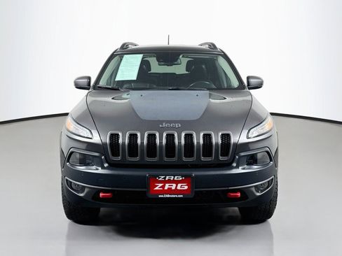 Used 2018 Jeep Cherokee Trailhawk w/ Quick Order Package 27L AWD/4WD image 8