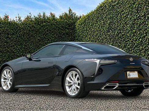 Used 2018 Lexus LC 500 Coupe w/ Touring Package RWD image 6