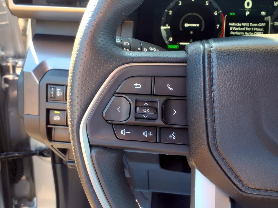 Used 2026 Toyota 4Runner TRD Off-Road Premium AWD/4WD image 24