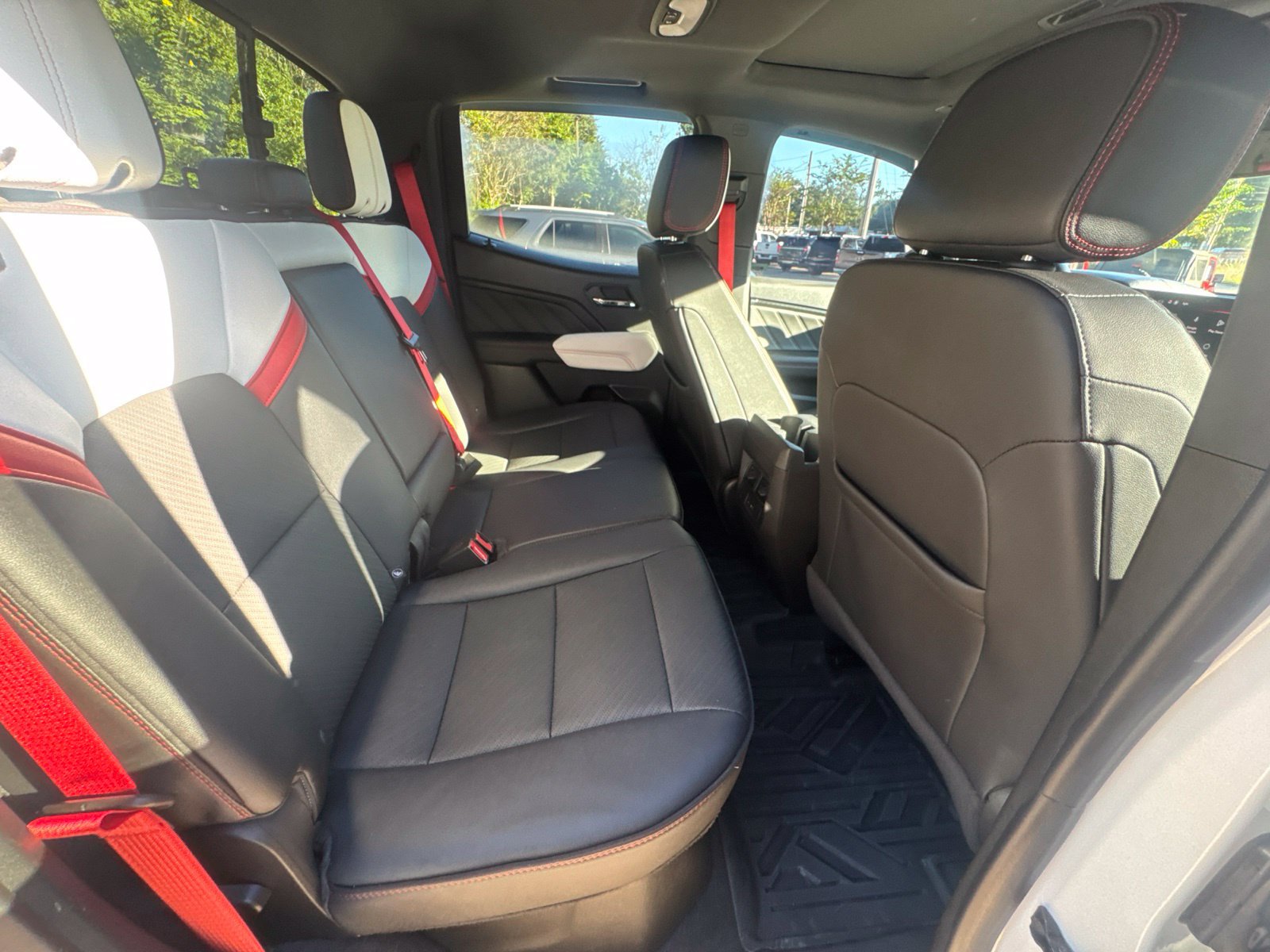 Used 2023 GMC Canyon AT4X AWD/4WD image 20