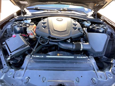 Used 2018 Chevrolet Camaro LT w/ RS Package image 9