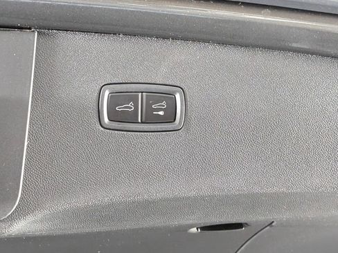 New 2026 Porsche Cayenne E-Hybrid Coupe image 18