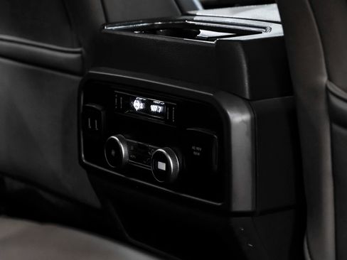 Used 2018 Ford Expedition Max XLT w/ Equipment Group 202A image 35