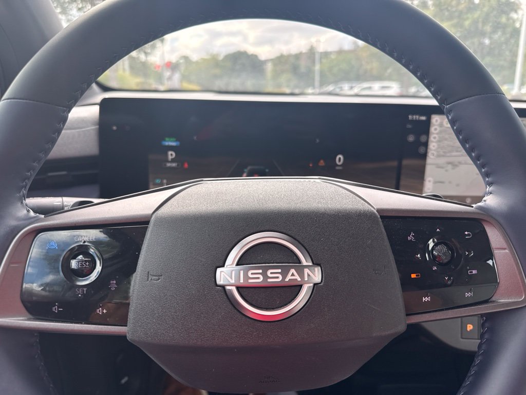 Certified 2026 Nissan Leaf Platinum+ w/ Cargo Package (Platinum+) FWD image 14