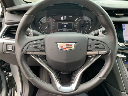 Used 2023 Cadillac XT6 Sport image 22