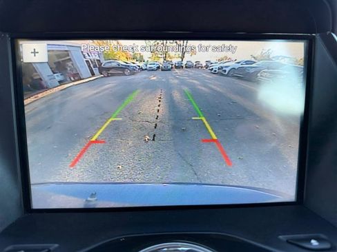 Used 2016 Ford C-MAX Energi SEL w/ Equipment Group 302A FWD image 20