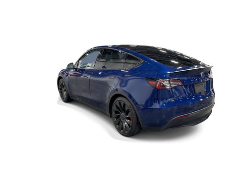 Used 2023 Tesla Model Y Performance AWD/4WD image 4