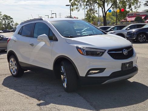 Used 2019 Buick Encore Essence w/ Experience Buick Package image 4