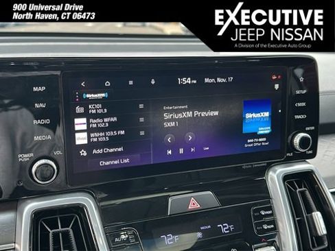 Used 2023 Kia Sorento SX image 16
