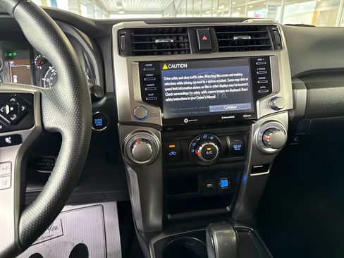 Used 2022 Toyota 4Runner SR5 Premium w/ Moonroof Package RWD image 29