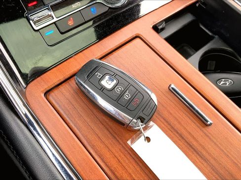 Used 2019 Lincoln Navigator Reserve w/ Cargo Package image 15