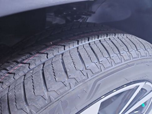 New 2026 Volkswagen Atlas SEL Premium R-Line image 28