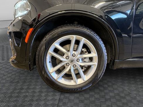 Used 2023 Dodge Durango GT image 23