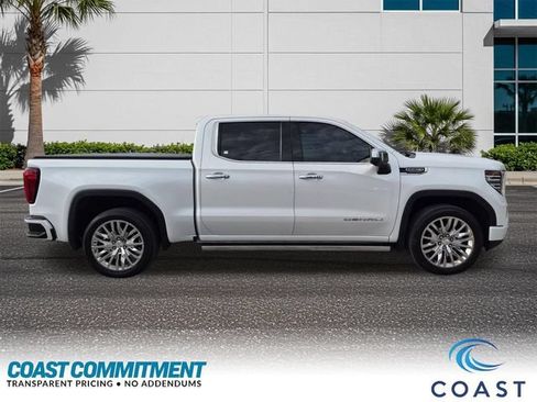 Certified 2022 GMC Sierra 1500 Denali AWD/4WD image 5