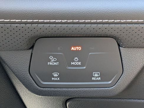 New 2026 Volkswagen Atlas SEL Premium R-Line image 18