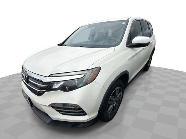 Used 2017 Honda Pilot EX image 1
