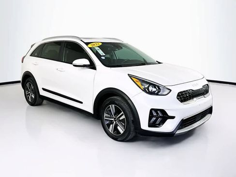 Used 2022 Kia Niro EX Premium image 25