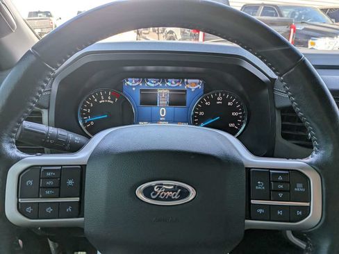 Used 2022 Ford Expedition XLT AWD/4WD image 32