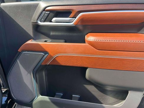 Used 2024 GMC Sierra 2500 Denali Ultimate w/ Max Trailering Package image 20