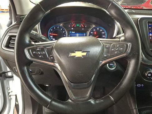 Used 2024 Chevrolet Equinox LT image 20