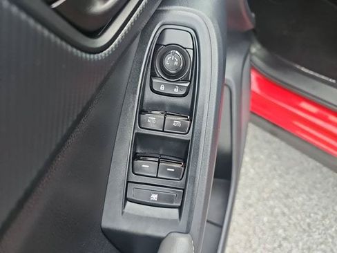 Certified 2025 Subaru Crosstrek 2.5i Premium AWD/4WD image 19