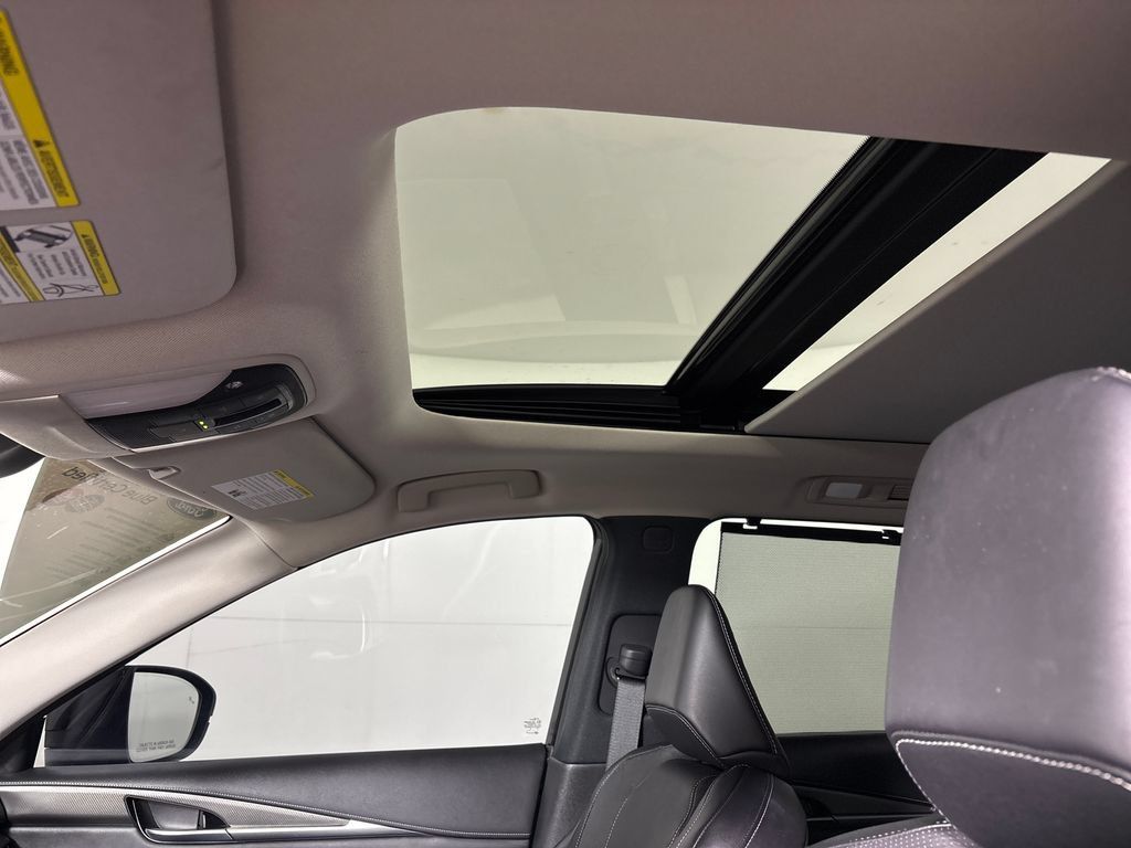 Used 2022 INFINITI QX60 Luxe w/ Vision Package FWD image 35