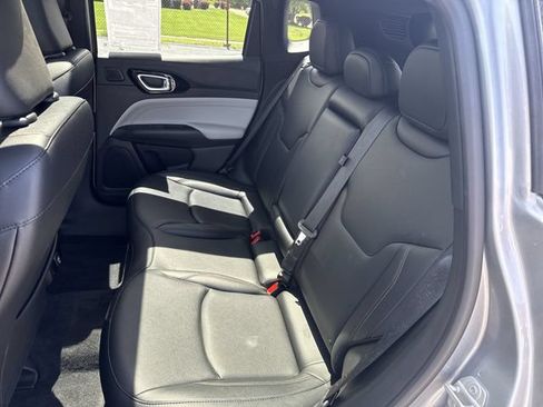 Used 2024 Jeep Compass Limited w/ Sun and Sound Group AWD/4WD image 26