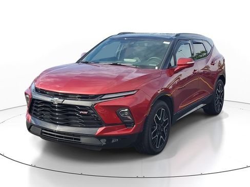Certified 2024 Chevrolet Blazer RS w/ Driver Confidence II Package AWD/4WD image 2