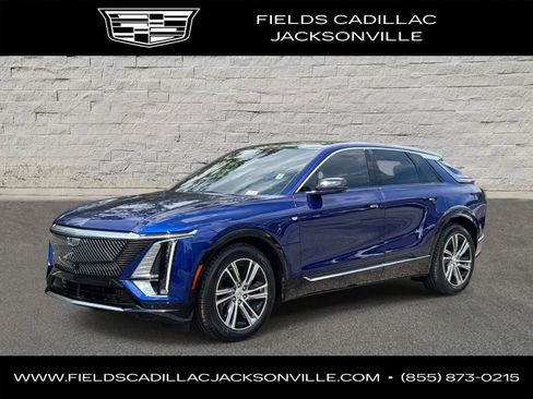 Certified 2024 Cadillac Lyriq Luxury AWD/4WD image 1