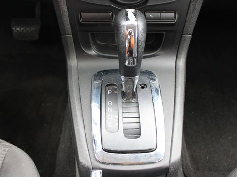 Used 2013 Ford Fiesta SE image 24